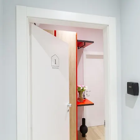 House Of Design Casati - Corso Buenos Aires Alojamento de Acomodação e Pequeno-almoço 3*